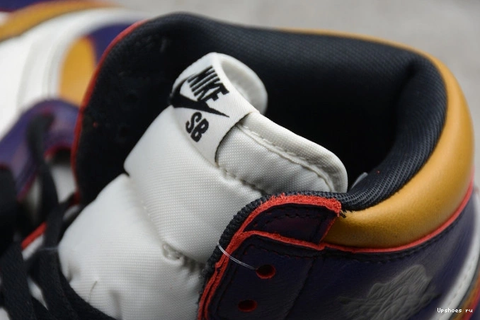 'LA High CD6578-507 Jordan Chicago' 1 to Air 1110